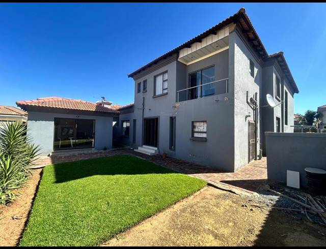 5 BEDROOM HOUSE FOR SALE IN BRAKPAN NORTH